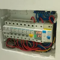 برقکار برق کار سیم کشی اتصالی کولر گازی