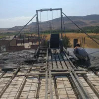 بتن ریزی با دستگاه خلاطه