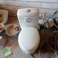 توالت فرنگی درحد