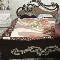 تخت دونفره