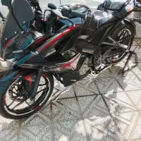 ار اس 200