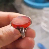 انگشتر عقیق  کهنه یمنی ، با رکاب عزیز همدانی