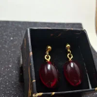 گوشواره یاقوت