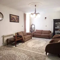 آپارتمان-80-متری-مناسب-زوج-غرق-در-نور-در-اندیشه