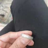 حلقه ی نقره ایتالیایی با نگین های ریز