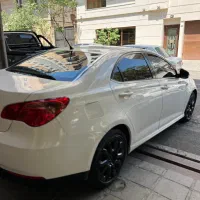 ام جی 550 MG، مدل2012
