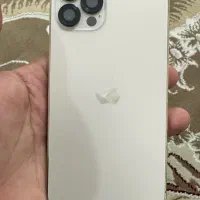 آیفون 12pro بدون نقطه و تمیز