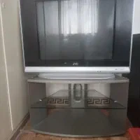 تلویزیون (۲۱) اینچ JVC با میز