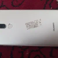 گوشی هواویی p8