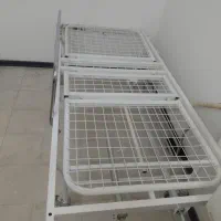 تخت بیمارستانی