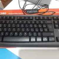 کیبورد کاملا نو با جعبه