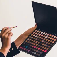 میکاپ و شینیون