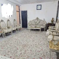 مبل سلطنتی و میز عسلی
