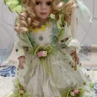 عروسک سرامیکی در حد نو