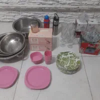 تعدادی ظروف پذیرایی واشپزخانه،یکجا۲میلیون