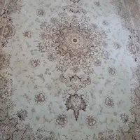 فرش ۹ متری کرم