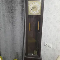 ساعت ایستاده چوبی