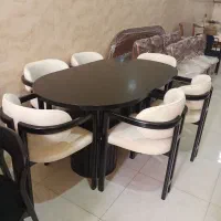 تعدادی میز نهارخوری به قیمت قبل انبارگردانی