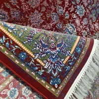 فرش رنگ قرمز(سرای‌فرش‌محمدی)
