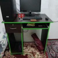 میز کامپیوتر