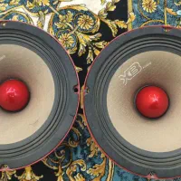 یک جفت باند سایز ۸ اس بی