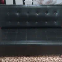 صندلی یا مبل سه نفره چرم درحدنو