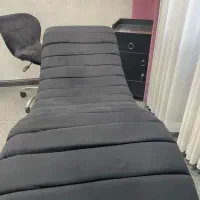 تخت موج کاشت مژه با صندلی چرخدار