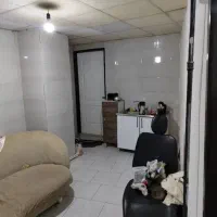 یک باب مغازه تجاری عکس تزیینی