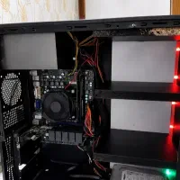 کیس کامپیوتر اسمبل شده