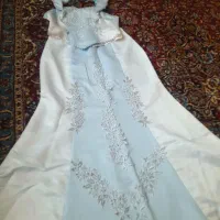 لباس مجلسی سفید و آبی هوایی