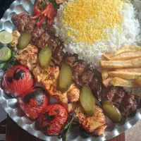 پیکی پیاده برای رستوران
