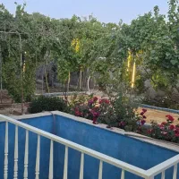 باغ در قلعه سفید