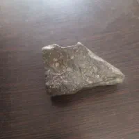شهاب سنگ با جذب آهن ربا