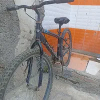 دوچرخه نیاز تعمیر