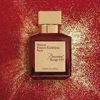 عطر جیبی باکارات رژ