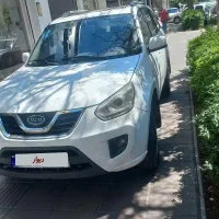 ام وی ام x۳۳ بیرنگ