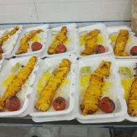 به یک ظرفشور آقای جوان