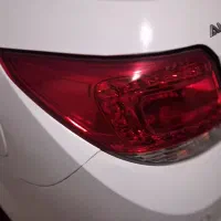 چراغ جلو وعقب دنا