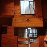 خانه-طبقه-150-متری-پذیرایی-4-تا-فرش-میخوره