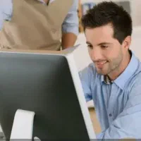 استخدام کاربر رایانه