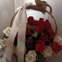 سبد گل رز