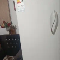 فریزر امرسان ۱۵فوت.تخفیف  دارد