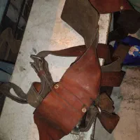 هیکلی چرمی پهن و دولایه برزنتی