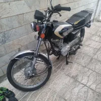 موتورسیکلت ۱۲۵ /مدل ۹۵ /کاربراتور/ مدارک کامل
