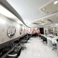 مغازه ۹۶ متر // خیابان محمدآباد// مرکز بازار