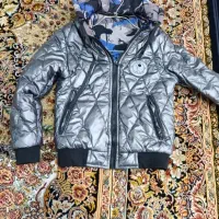 کاپشن و سوییشرت