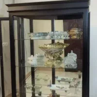 ویترین شیشه و آینه دار