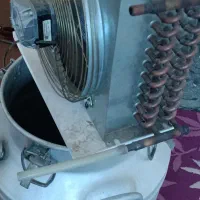 دیگ گلاب گیر