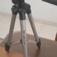 سه پایه عکاسی و فیلم برداری