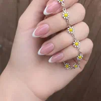 دستبند ظریف بابونه